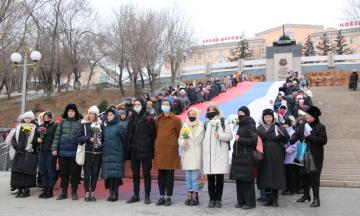 Сотрудники Национального музея вместе с коллегами из учреждении культуры почтили память погибших на Украине солдат