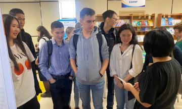 Книжный салон-2022