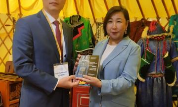 Генеральный консул Китая посетил Национальный музей Бурятии