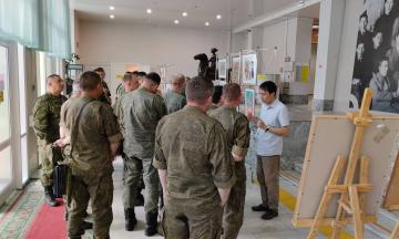 Национальный музей Республики Бурятия посетили офицеры Министерства обороны РФ