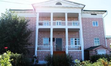 15 августа Музей декабристов не работает