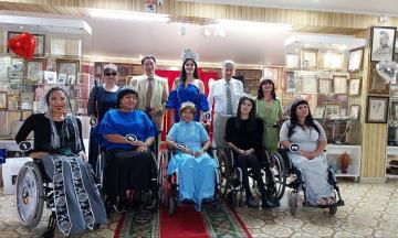 «Уникальные Король и Королева–2025»: праздник красоты, таланта и доброты в Галерее Льва Бардамова