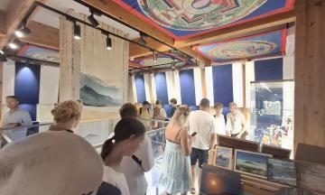 Национальный музей Республики Бурятия представил экспозицию «Байкал-Бурятия-Буддизм. Философия вечной души» на ВЭФ-2025