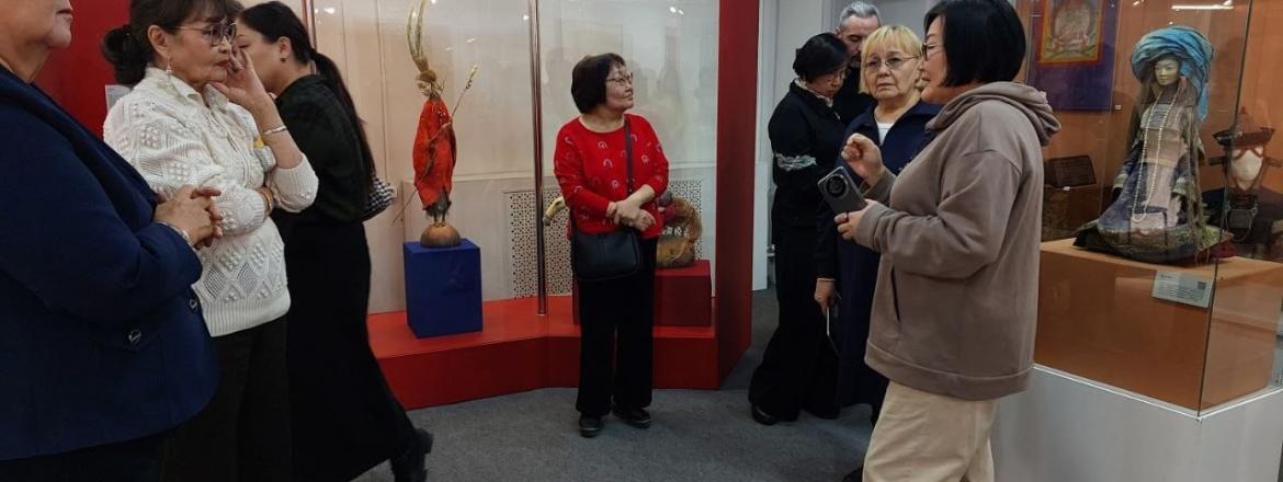 Круглый стол «Ульгер: диалоги» — разговор о связи традиции и современности