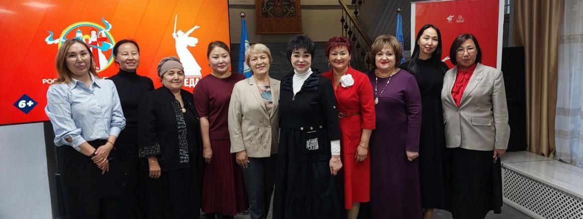 Состоялось открытие выставки «Женщина в тылу и на фронте»