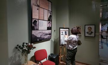 В Национальном музее открылась выставка  «Эрхито Аюшеев. Живопись судьбы»