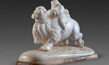 Приглашаем на встречу с резчиком по кости Бато-Мунко Чимитовым