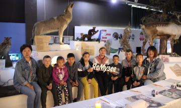 Дети в музее