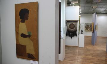 Выставка «Изобразительное искусство Бурятии» дополнилась произведениями декоративно-прикладного искусства