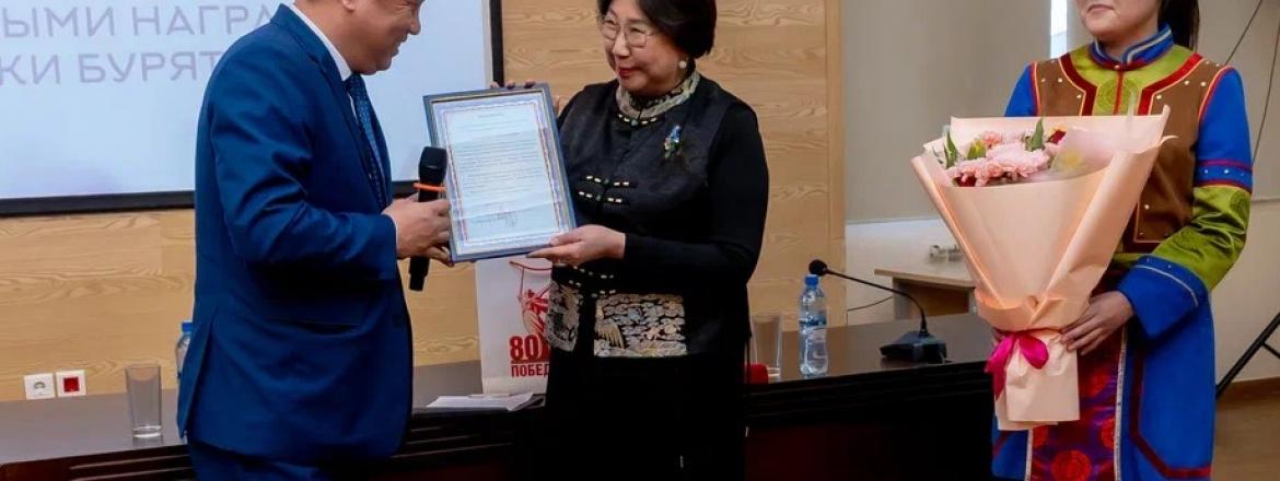 Директор Национального музея Бурятии отмечена благодарностью от Генерального консульства Монголии.