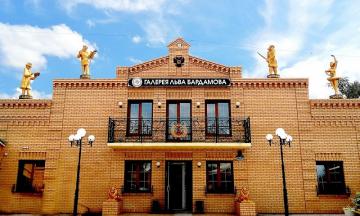 Бесплатные экскурсии на бурятском языке в Музей-галерею Льва Бардамова