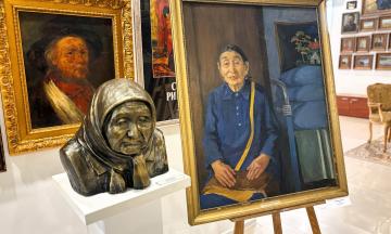 В Улан-Удэ открылась выставка «Художник и время. К 100-летию Заслуженного художника Бурятской АССР Иннокентия Старикова»