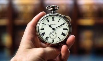 Сообщаем Вам о смене графика работы